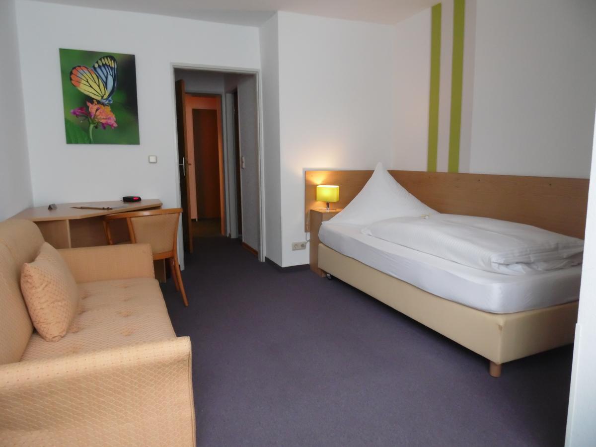 Hotel Sonnenhof Oberursel Dış mekan fotoğraf